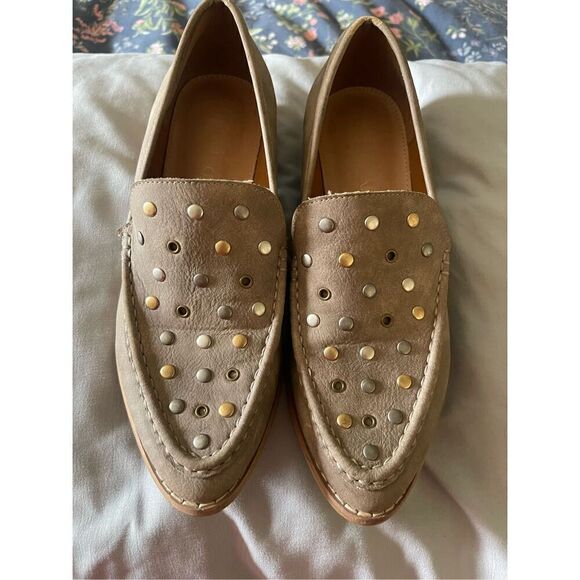 Mi.im Women’s Taupe Leather Almond Toe Studded Detail Slip-On Loafers Size 8 - Picture 10 of 12